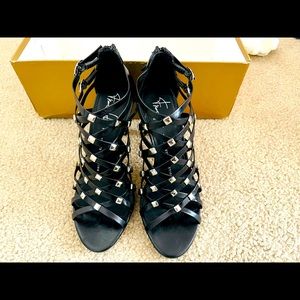 Franco Sarto Chic shoes size: 5.5